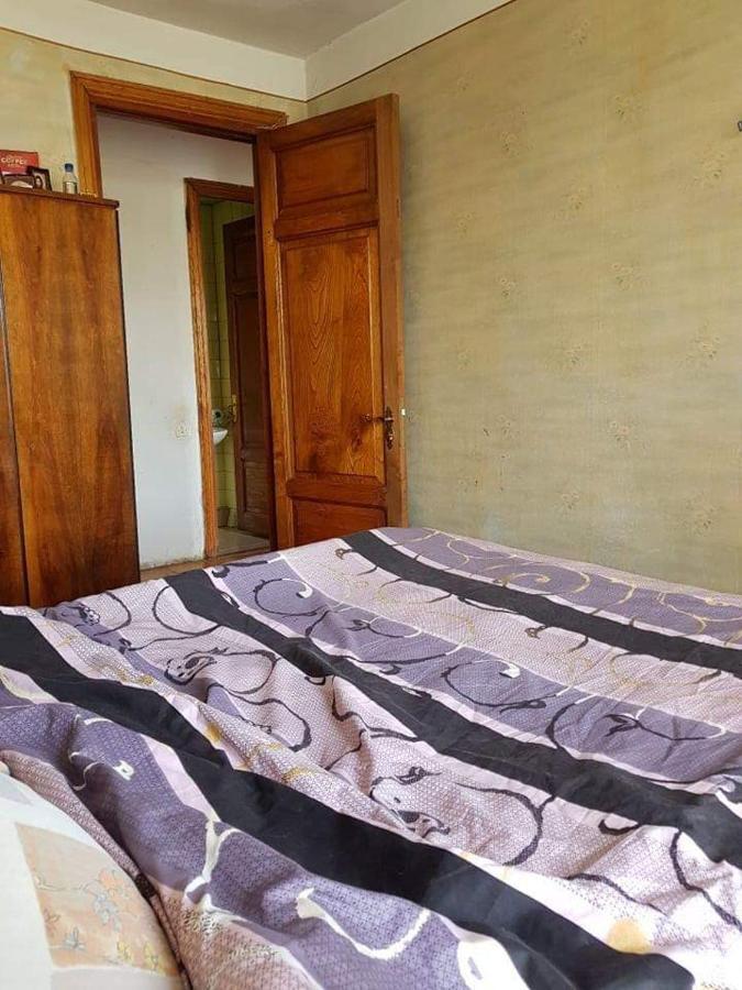 Hostel Levan Tbilisi Buitenkant foto